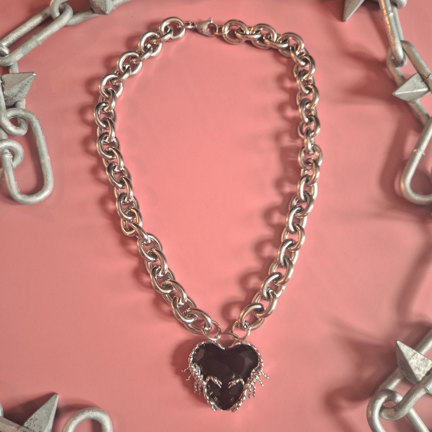 Venin Obscura Scorpion Heart Necklace
