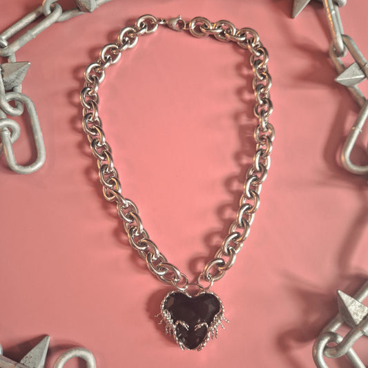 Venin Obscura Scorpion Heart Necklace