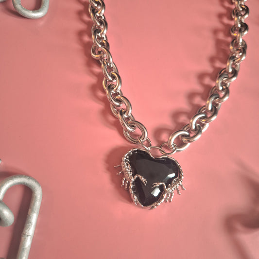 Venin Obscura Scorpion Heart Necklace